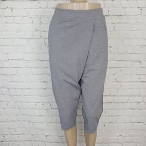 Lululemon Athletica Gray Cropped Pants